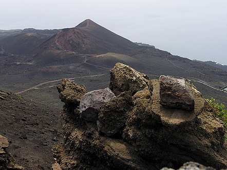 Blick nach Süden vom San-Antonio-Vulkan auf den Volcan de Teneguia