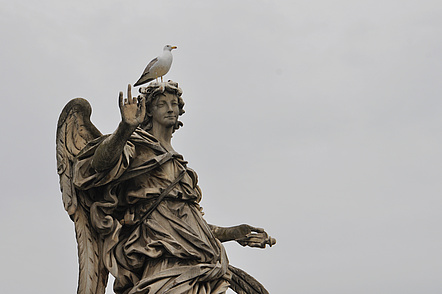 Statue auf der Engelsbrücke. Rom